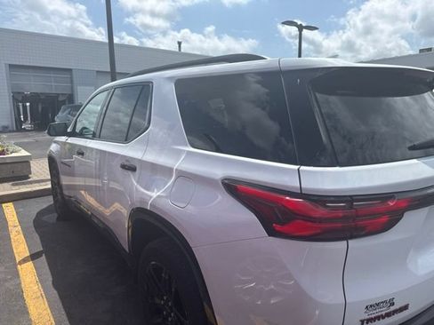 Used 2023 Chevrolet Traverse Premier w/ Redline Edition AWD/4WD image 41