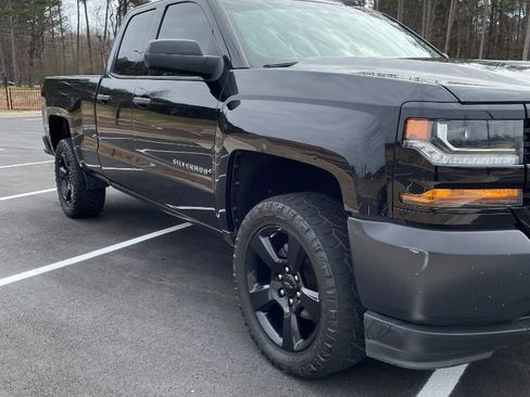 Used 2018 Chevrolet Silverado 1500 W/T w/ Black Out Edition image 3
