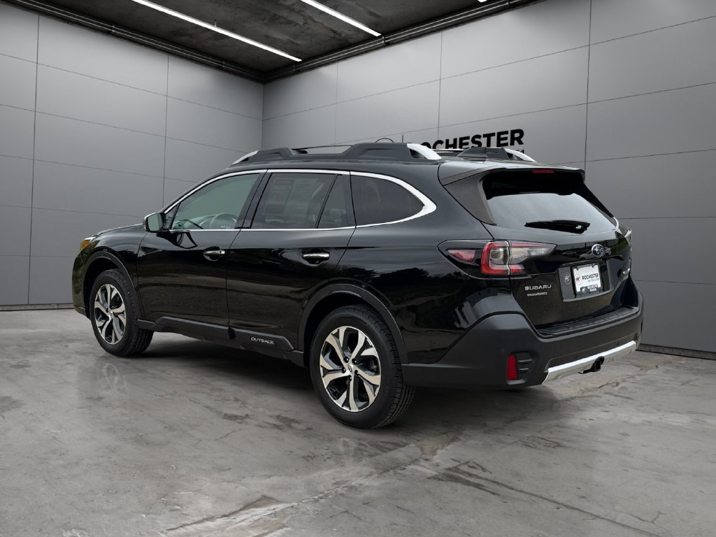 Used 2021 Subaru Outback Touring AWD/4WD image 3