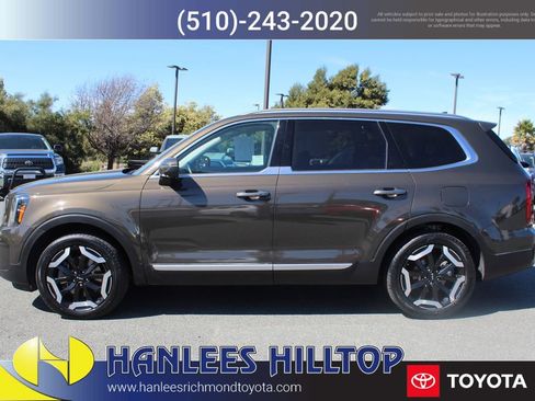Used 2024 Kia Telluride S w/ S Sunroof Package FWD image 2
