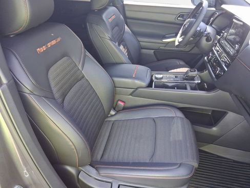 Used 2025 Nissan Pathfinder Rock Creek image 25