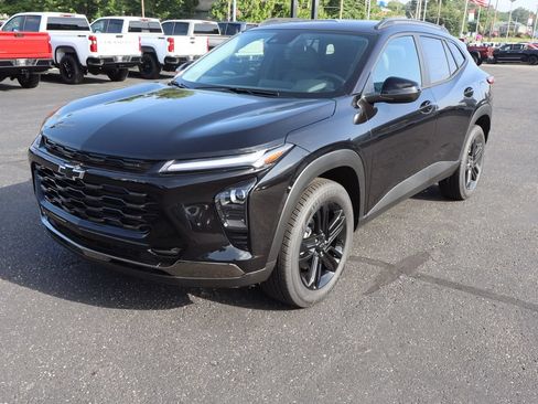 New 2026 Chevrolet Trax ACTIV w/ Driver Confidence Package FWD image 22