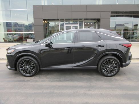 Used 2025 Lexus RX 350h image 3