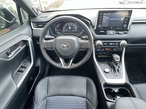 Used 2021 Toyota RAV4 XSE image 11