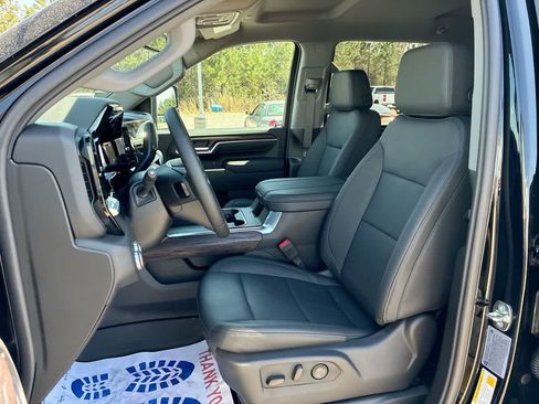New 2026 GMC Sierra 2500 SLT w/ SLT Premium Package AWD/4WD image 19