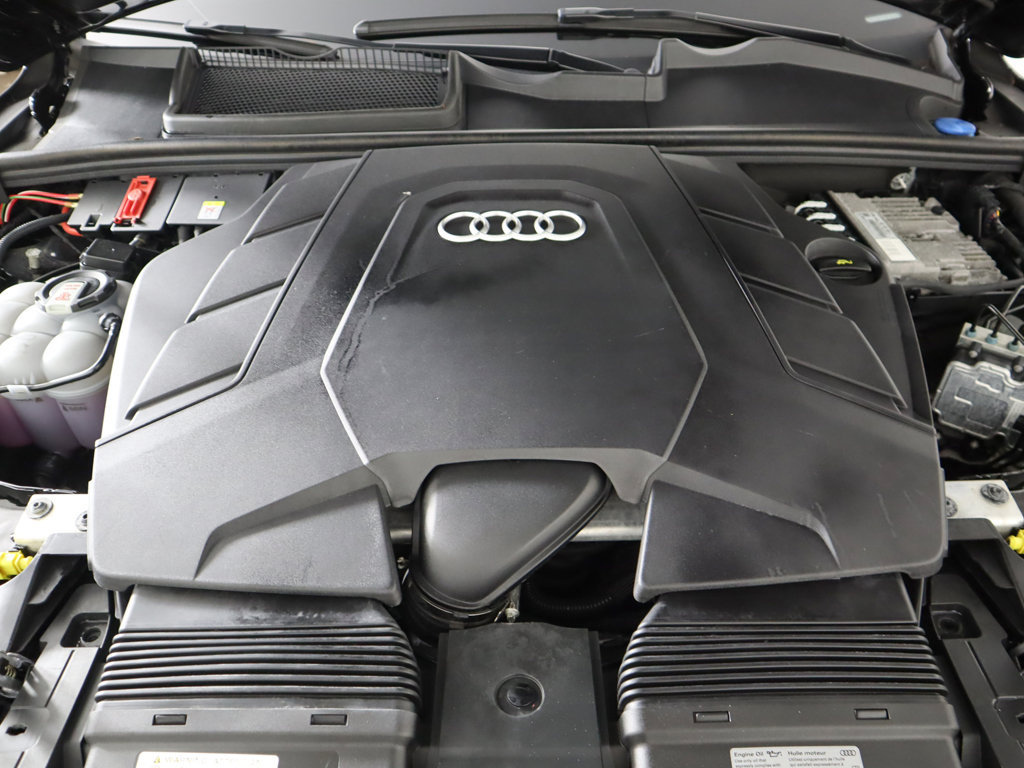 Used 2023 Audi Q7 3.0T Premium Plus w/ Premium Plus Package AWD/4WD image 25