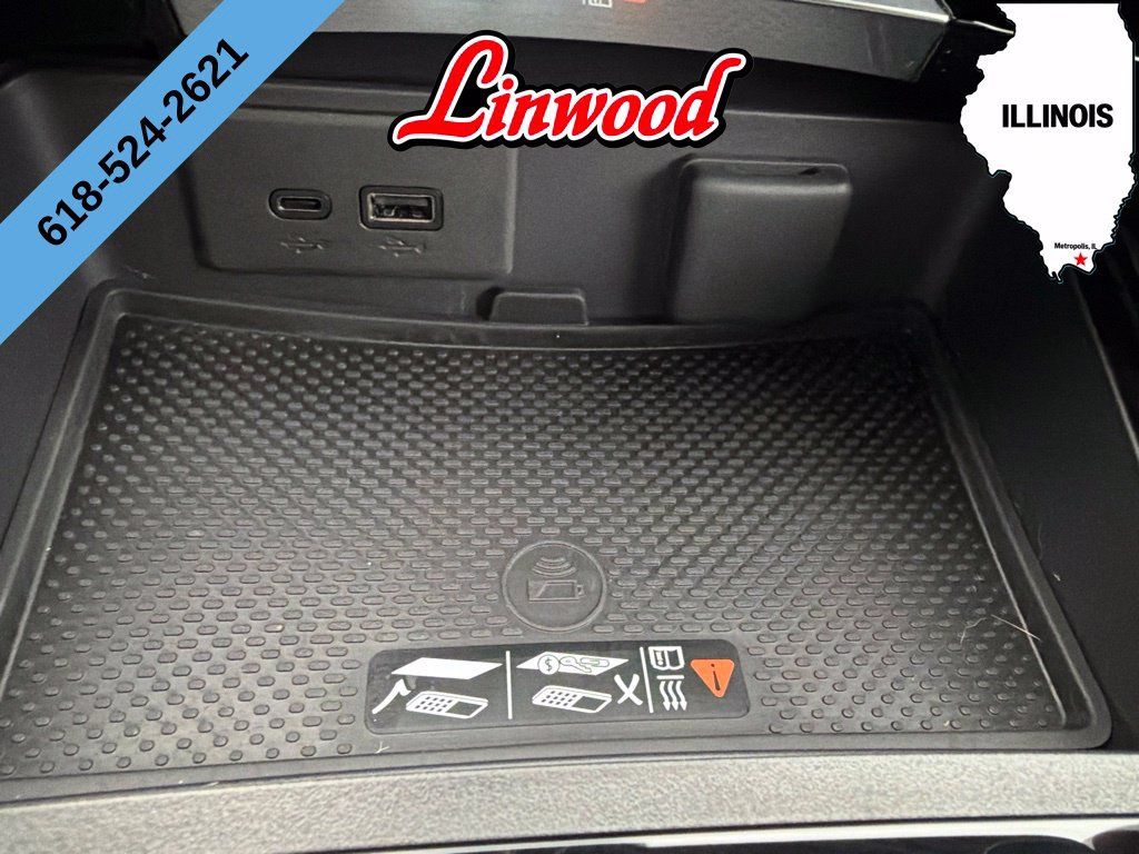 Used 2025 Buick Envision Sport Touring AWD/4WD image 24