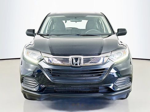 Used 2020 Honda HR-V LX image 2