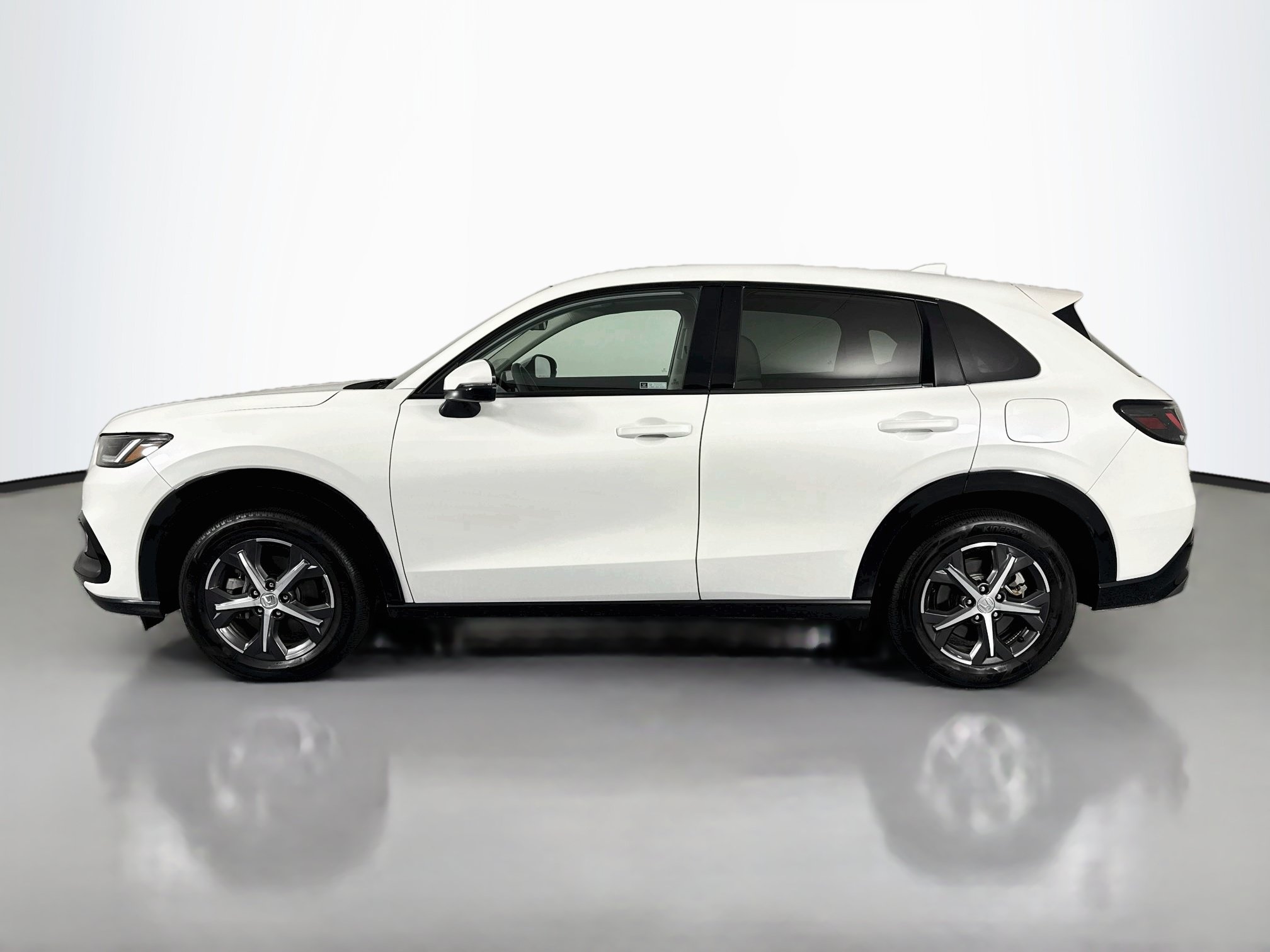 Certified 2024 Honda HR-V EX-L image 8