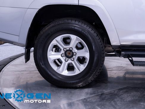 Used 2020 Toyota 4Runner SR5 image 50