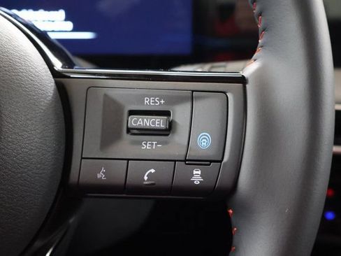 New 2026 Nissan Kicks SR w/ SR Premium Package AWD/4WD image 17