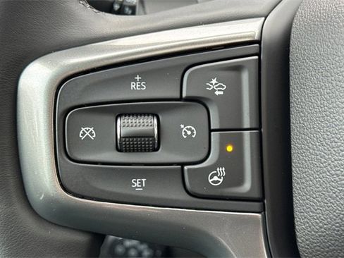 Used 2024 Chevrolet Silverado 1500 LTZ image 37