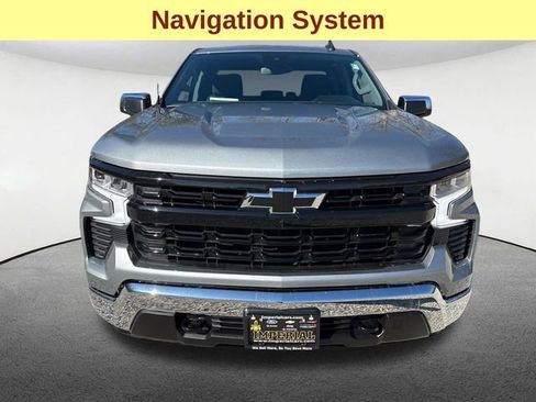 Used 2024 Chevrolet Silverado 1500 LT image 4