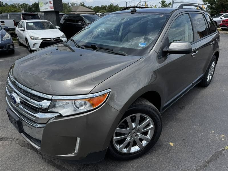 Used 2013 Ford Edge SEL FWD image 2