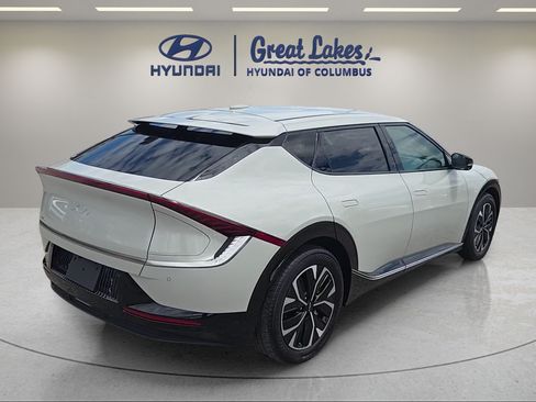 Used 2024 Kia EV6 Wind AWD/4WD image 5