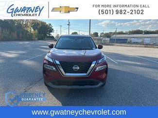 Used 2023 Nissan Rogue SV video 2