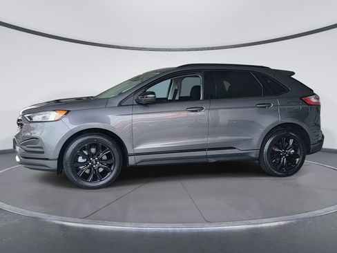 Used 2024 Ford Edge SE w/ Black Appearance Package AWD/4WD image 5