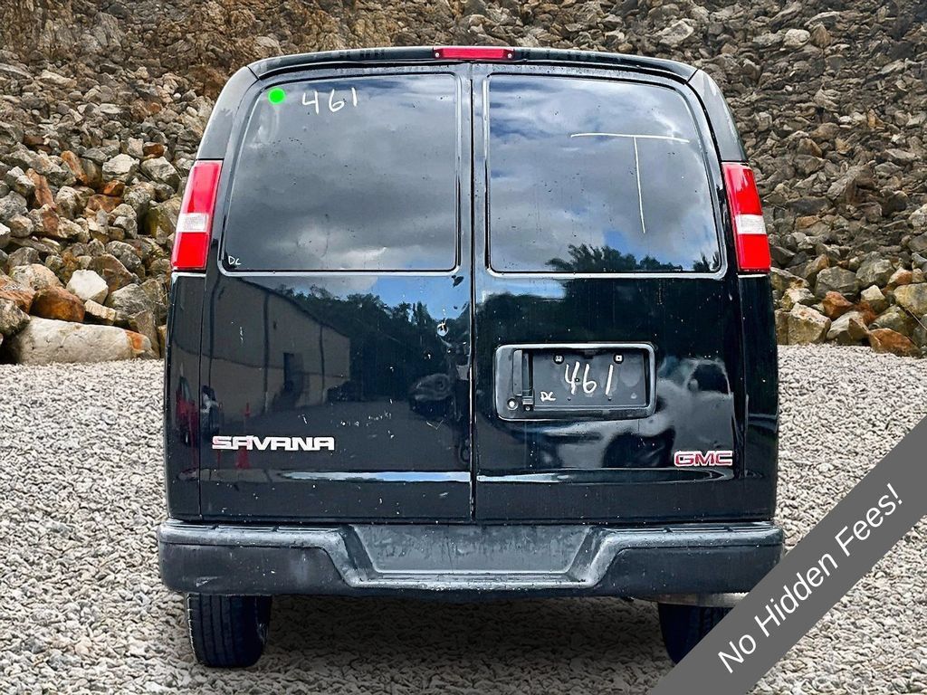 Used 2020 GMC Savana 2500 RWD image 4