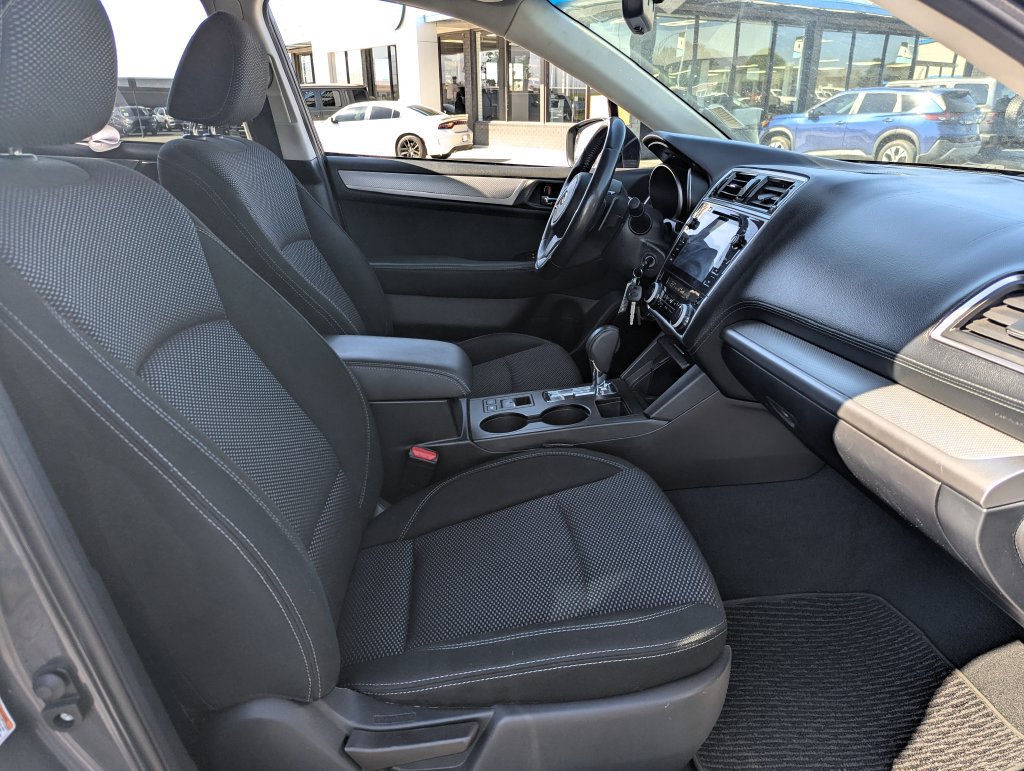 Used 2019 Subaru Outback 2.5i Premium AWD/4WD image 33