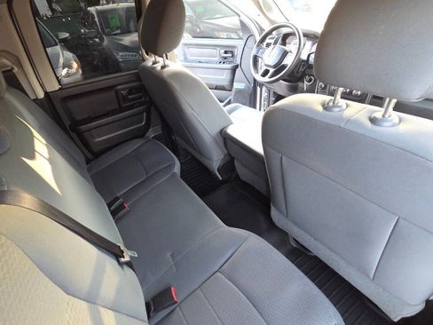 Used 2014 RAM 1500 Express AWD/4WD image 43