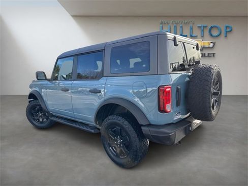 Used 2022 Ford Bronco Black Diamond image 9