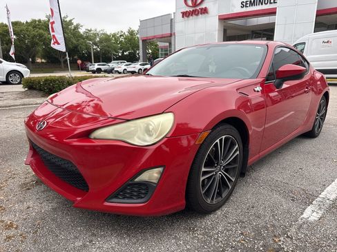 Used 2013 Scion FR-S image 3