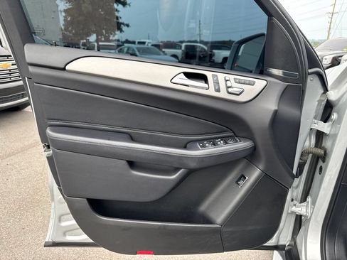 Used 2018 Mercedes-Benz GLE 350 image 10