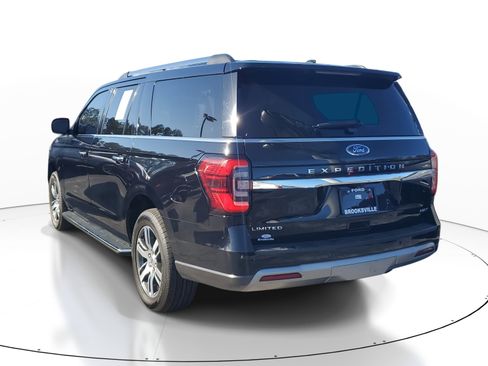 Used 2022 Ford Expedition Max Limited image 4