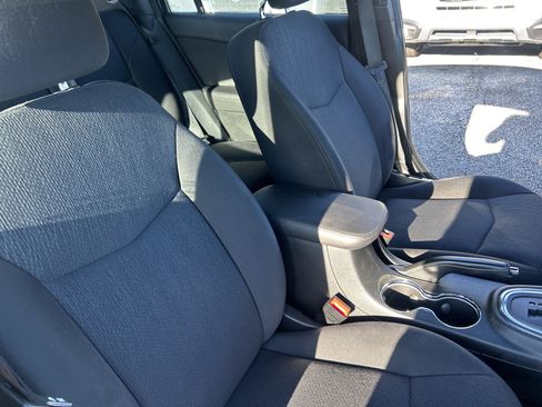 Used 2013 Chrysler 200 Touring FWD image 50