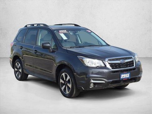 Used 2018 Subaru Forester 2.5i Premium AWD/4WD image 3