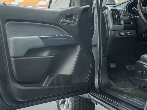 Used 2015 Chevrolet Colorado Z71 image 42