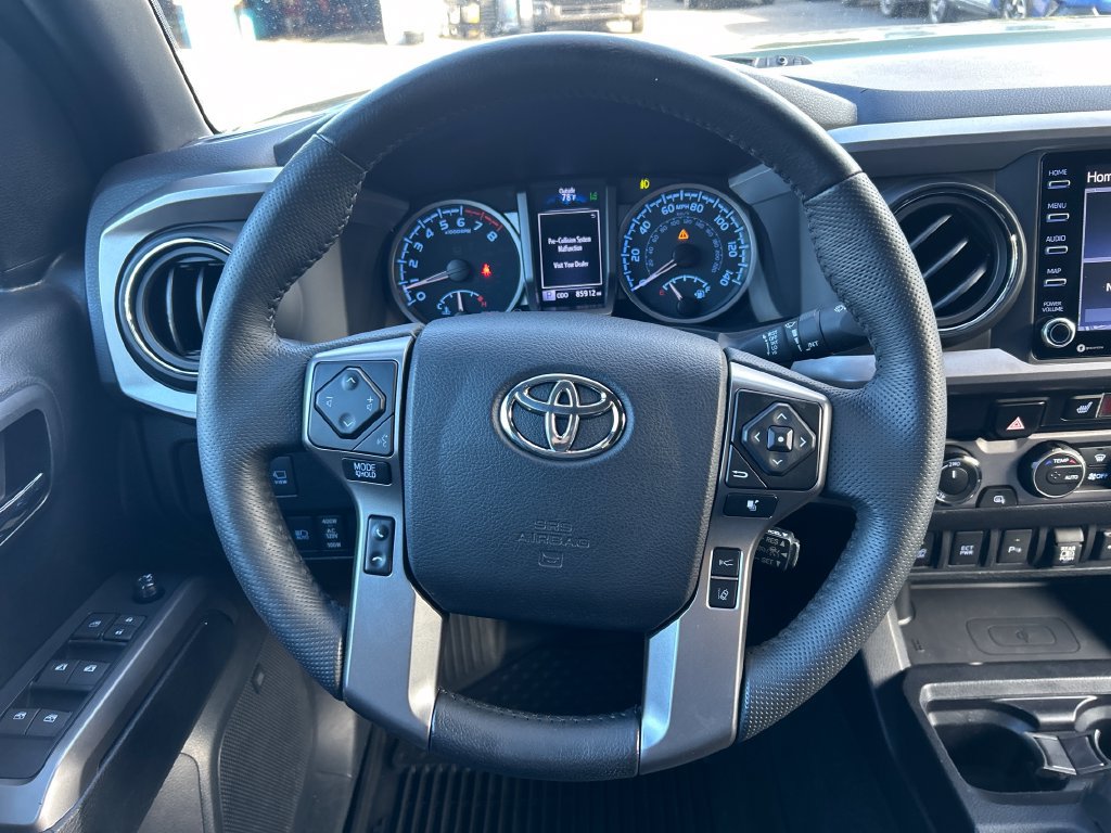 Used 2021 Toyota Tacoma Limited AWD/4WD image 15