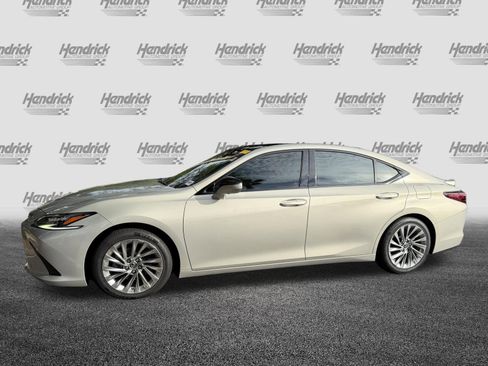 Used 2023 Lexus ES 350 Ultra Luxury w/ Accessory Package (Z2) FWD image 6
