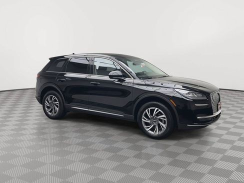 Used 2023 Lincoln Corsair AWD w/ Towing Package image 40