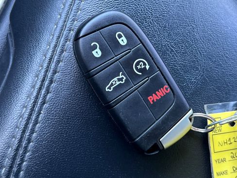 Used 2022 Dodge Challenger R/T w/ Blacktop Package image 23