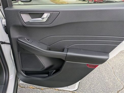 New 2026 Ford Escape ST-Line w/ Tech Pack #1 image 30