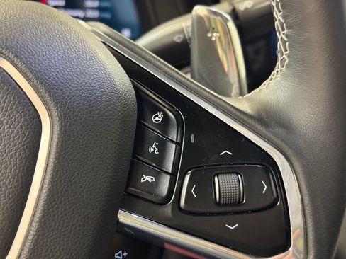 Used 2024 Chevrolet Corvette Stingray Preferred Conv w/ Z51 Performance Package image 32