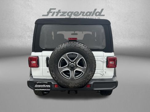 Used 2019 Jeep Wrangler Sport image 4