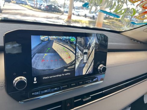 New 2025 Mitsubishi Outlander SEL image 10