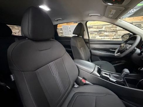 Used 2025 Hyundai Tucson SEL AWD/4WD image 17
