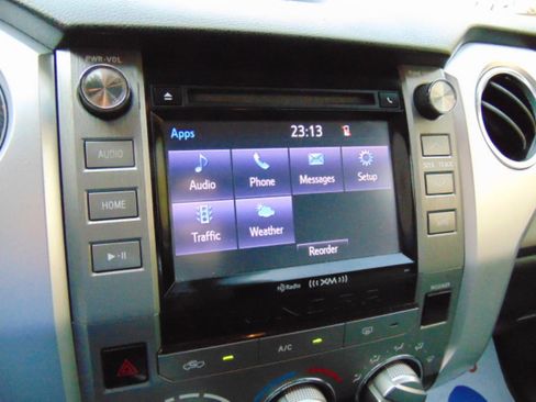 Used 2014 Toyota Tundra SR5 w/ SR5 Upgrade Package image 18