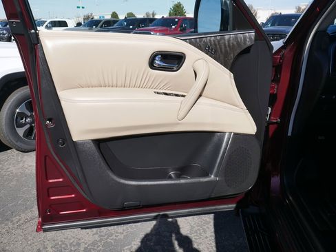Used 2023 Nissan Armada Platinum w/ Captain's Chairs Package AWD/4WD image 27