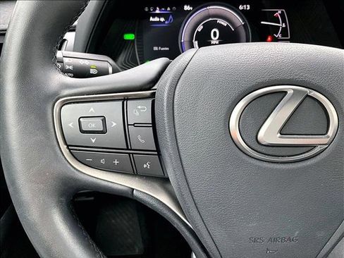 Used 2023 Lexus UX 250h FWD w/ Accessory Package (Z1) image 20