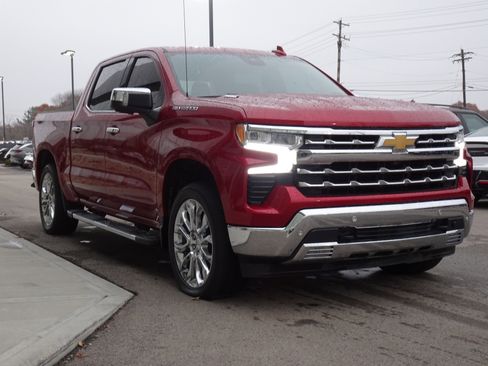 Used 2023 Chevrolet Silverado 1500 LTZ w/ Technology Package image 7