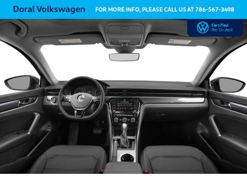 Used 2021 Volkswagen Passat 2.0T SE FWD image 5