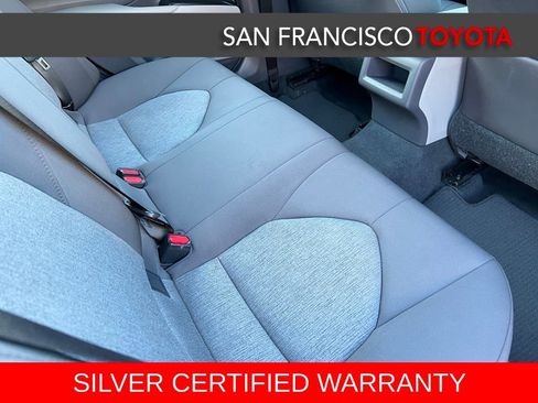 Certified 2018 Toyota Camry LE image 18