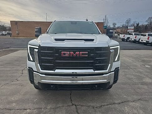 New 2026 GMC Sierra 2500 Pro w/ Convenience Package image 3