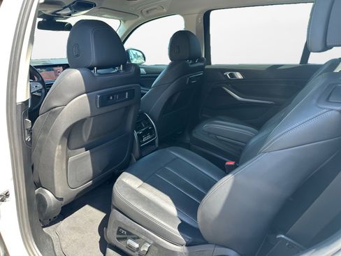 Used 2020 BMW X7 xDrive40i AWD/4WD image 15