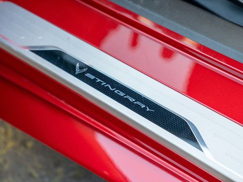 Used 2021 Chevrolet Corvette Stingray Premium Cpe w/ LPO, Roadside Safety Package RWD image 15