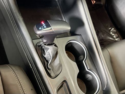 Used 2022 Dodge Durango GT w/ Blacktop Package image 16